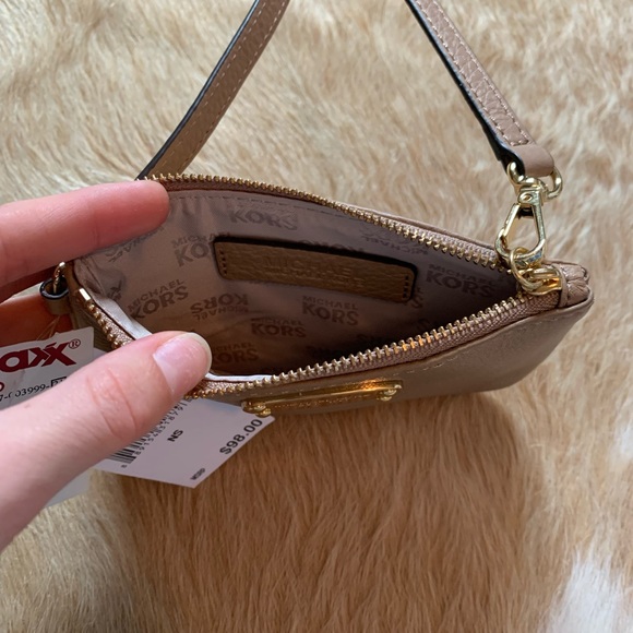 Michael Kors tan small wristlet - Picture 2 of 3
